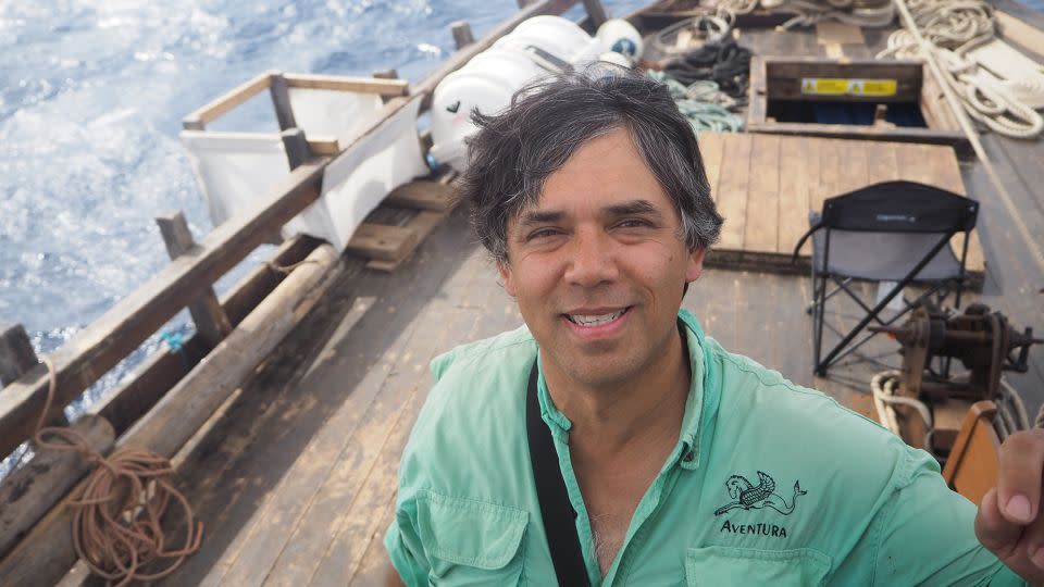 Brazilian expedition leader Yuri Sanada. - Aventuras Produções