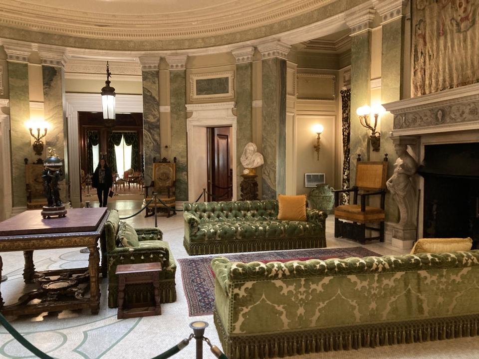 The main room in the Vanderbilt mansion.