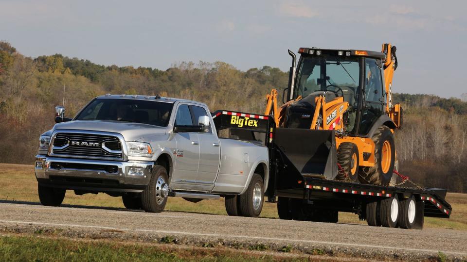 2018 ram 3500 limited crew cab 4x4 dually long box