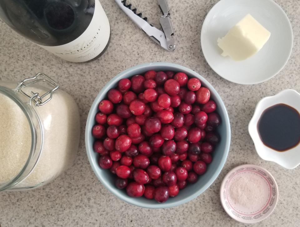 Ingredients for cranberry pinot noir coulis.