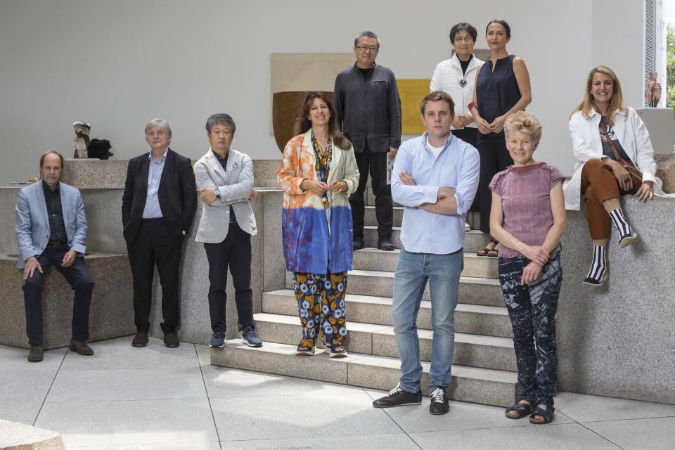 <h1 class="title">Jonathan Anderson and the panel of judges</h1><cite class="credit">Photo: Courtesy of Loewe</cite>