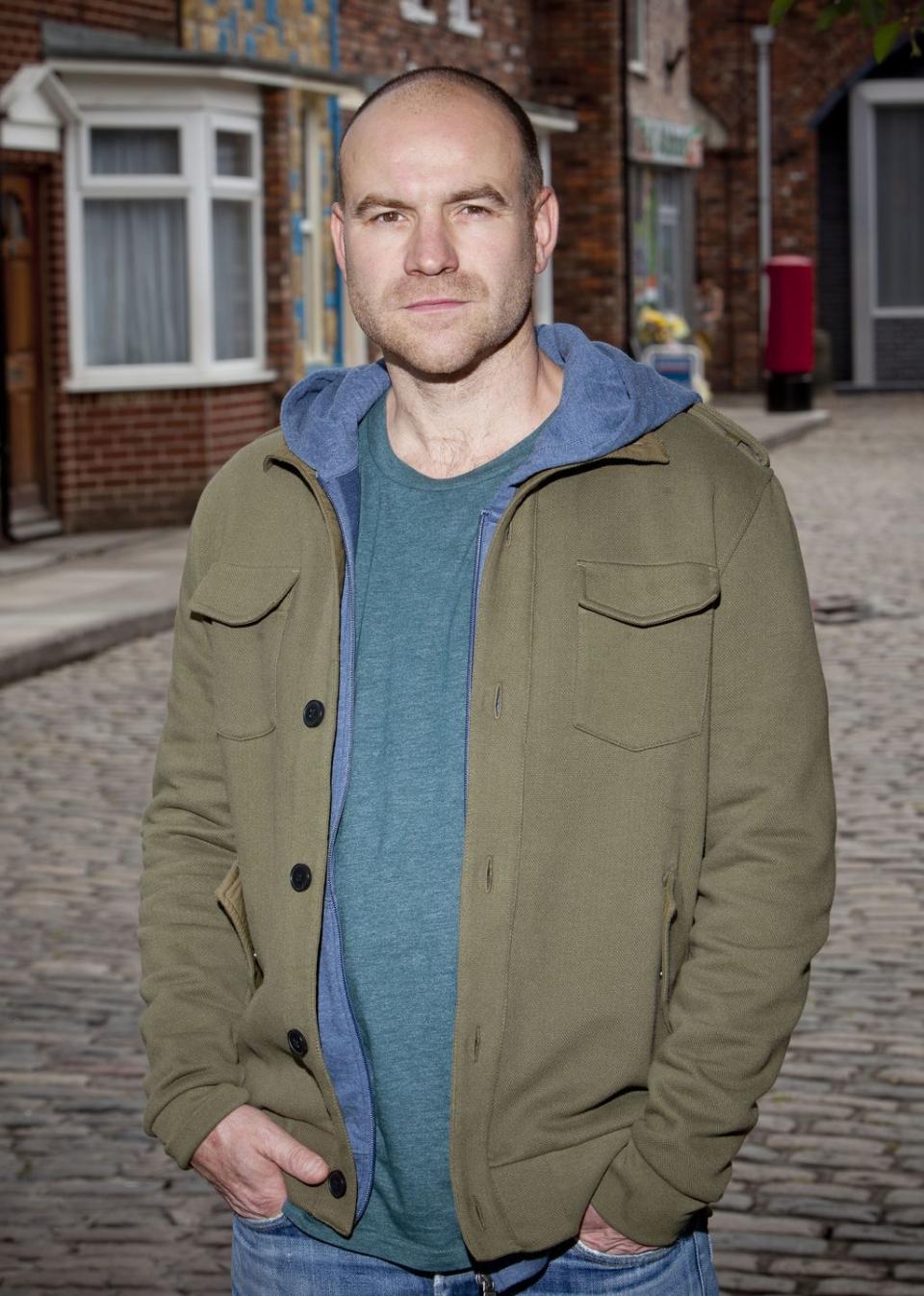 <p>Joe Duttine and Nicholas Gleaves <a rel="nofollow noopener" href="http://www.digitalspy.com/soaps/coronation-street/news/a869331/coronation-street-spoilers-tim-metcalfe-duncan-radfield-showdown/" target="_blank" data-ylk="slk:were recently pictured on location;elm:context_link;itc:0;sec:content-canvas" class="link ">were recently pictured on location</a> filming another scuffle for Tim and Duncan. Will Duncan push Tim to the edge as Sally's future looks bleak?</p>