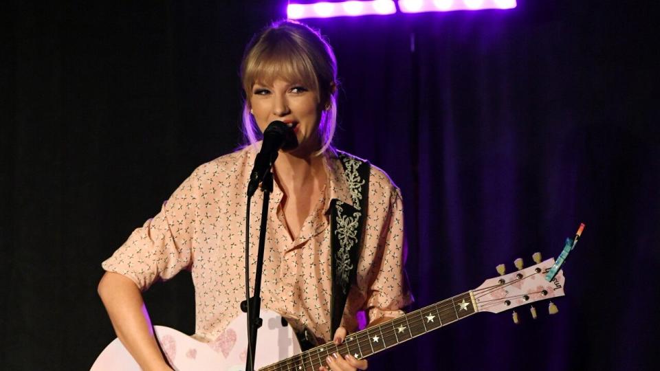 The singer performed her hit "Shake It Off" at the Pride Month cabaret show.