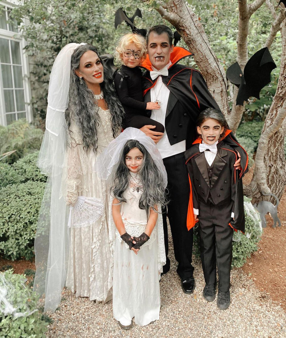 Molly Sims and Scott Stuber's Vampire Costume