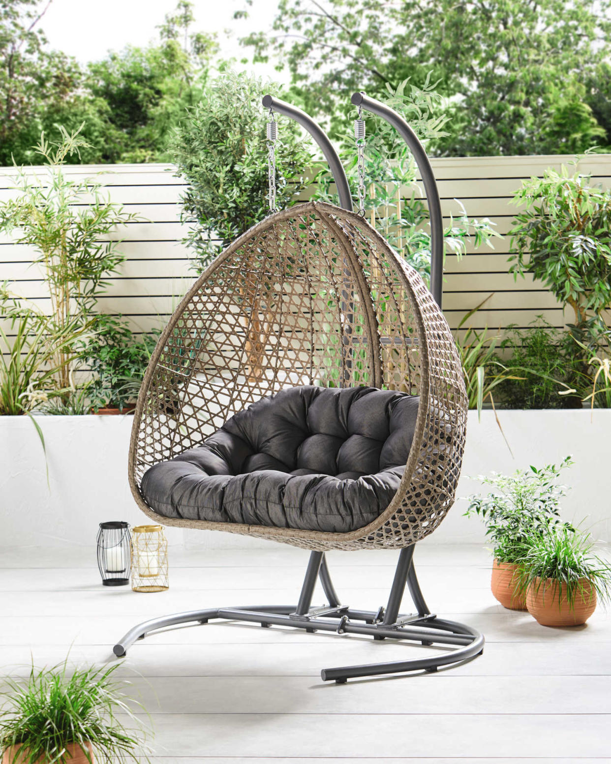 The Gardenline Large Hanging Egg Chair can hold two people. (Aldi)