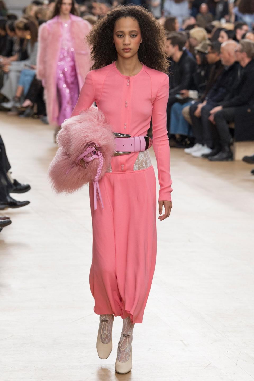 <p>A model walks the runway at Nina Ricci’s fall 2017 show in Paris. (Photo: ImaxTree) </p>