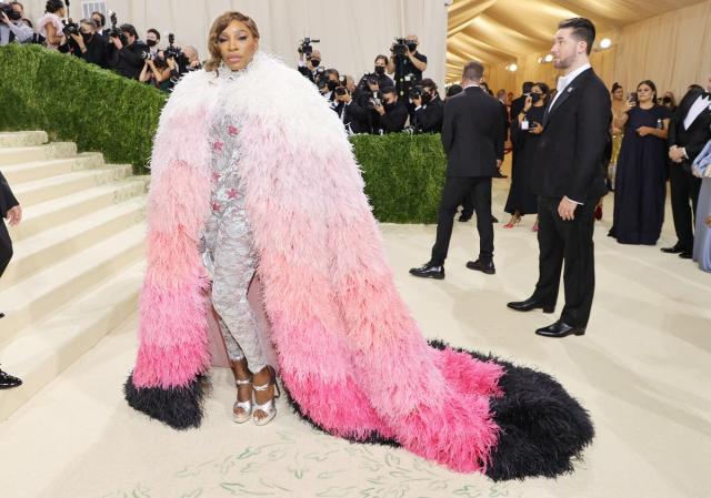 Emma Chamberlain Is a Platinum Blond Princess in Louis Vuitton Crop Top,  Tiara & Hidden Heels at Met Gala 2022