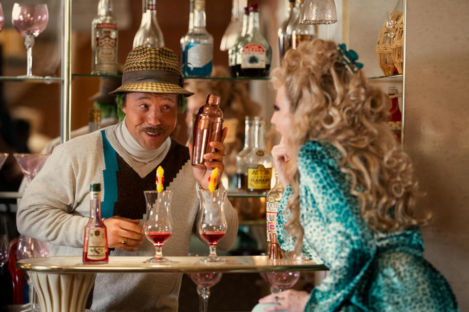 Stephen Graham as Mr. Wormwood amd Andrea Riseborough as Mrs. Wormwood<span class="copyright">Dan Smith—Netflix</span>