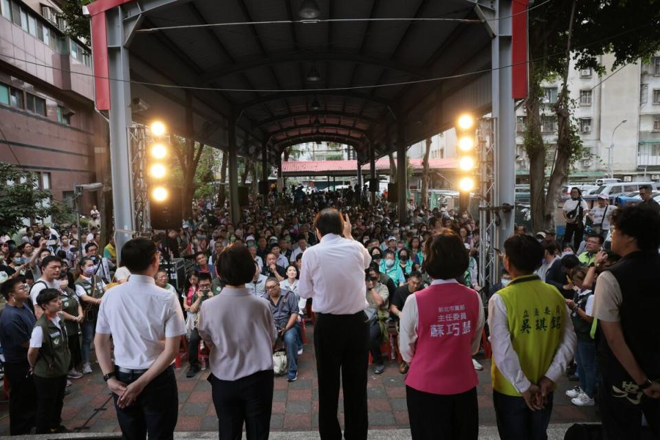  民進黨持續深入全台各地宣講，獲得廣大迴響。 圖：民進黨提供 