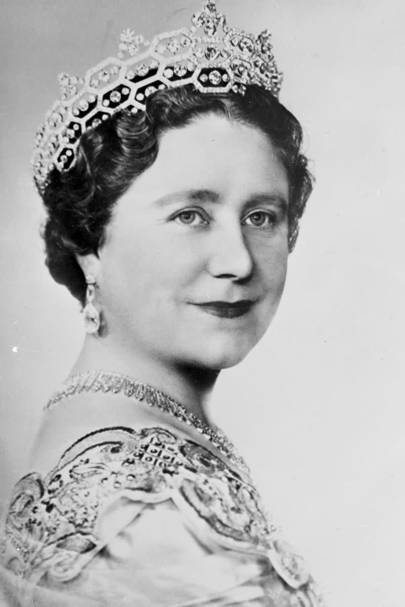 <p> This magnificent piece of headgear, seen here on the Queen Mother in 1954, has been in the Royal Family for ages. A wealthy lady named Mrs. Greville gave all her jewelry to the Queen Mother when she died, and Queen Elizabeth inherited all the pieces after her mother passed away. </p>