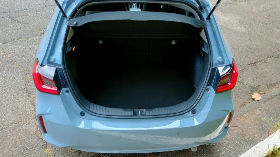Porta-malas do novo Honda City hatch é menor até do que do Renault Kwid (Imagem: Paulo Amaral/Canaltech)