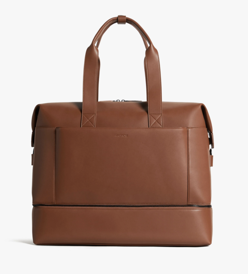 Metro Weekender in mahogany vegan leather (Photo via Monos)