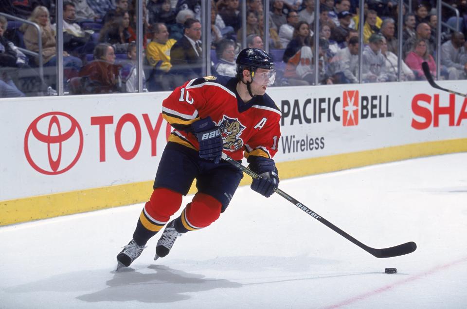 4 Jan 2001: Pavel Bure #10 of the Florida Pathers moves with the puck during the game against the Los Angeles Kings at the STAPLES Center in Los Angeles, California. The Panthers defeated the Kings 4-3.Mandatory Credit: Robert Laberge /Allsport