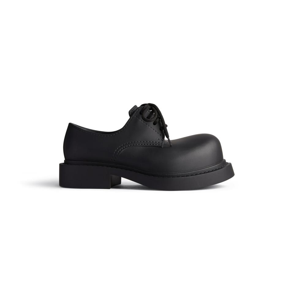 Derby shoe, leather, all-black, dress shoe, campy, oversized, Balenciaga