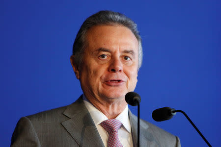 Mexico's Ministry of Energy Pedro Joaquin Coldwell delivers a speech during the opening of a gas station under the franchise G500, created from a distribution partnership by Glencore and Corporacion G500, in Tlalnepantla, state of Mexico, Mexico, August 17, 2017. REUTERS/Ginnette Riquelme