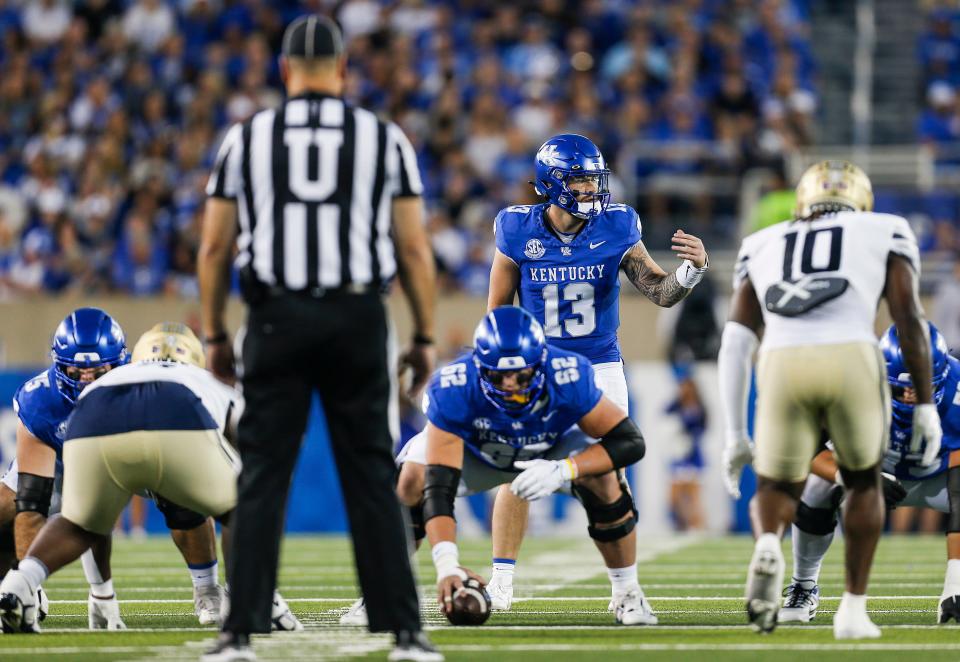 Kentucky quarterback Devin Leary lines up against Akron on Sept. 16, 2023.