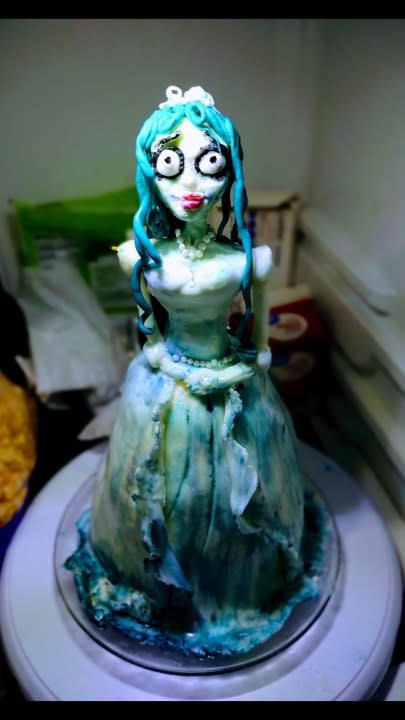 Mary Bell’s “Corpse Bride” cake (Courtesy of Mary Bell)