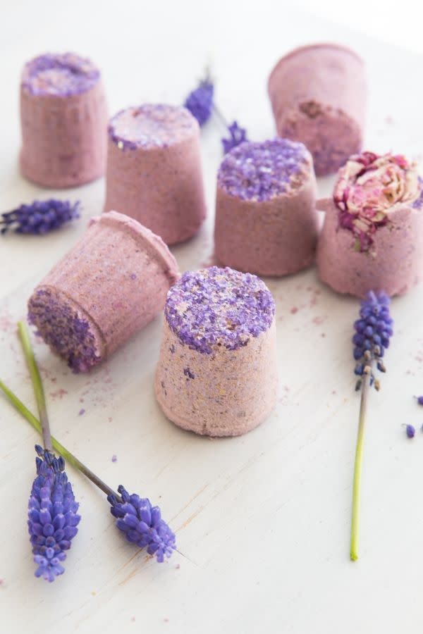 <p>Ease her worries with these lavender scented bath bombs. She will <em>never</em> know that these delicious bath bombs are actually a recycled K-Cup craft. </p><p><em><a href="http://www.coupons.com/thegoodstuff/relax-and-recycle-with-k-cup-diy-bath-bombs/#" rel="nofollow noopener" target="_blank" data-ylk="slk:Get the tutorial at The Good Stuff »;elm:context_link;itc:0;sec:content-canvas" class="link ">Get the tutorial at The Good Stuff »</a></em> </p>
