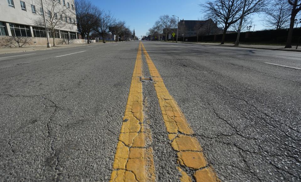 The city of Columbus might install bike lanes along East Broad Street in the Downtown area, including near the intersection with Washington Avenue.