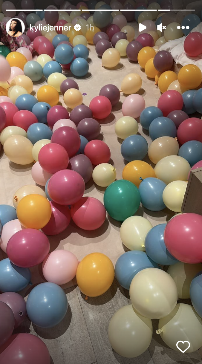 A balloon-filled room for Stormi's birthday.