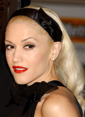 Gwen Stefani at the Hollywood premiere of Warner Bros. Pictures' Constantine