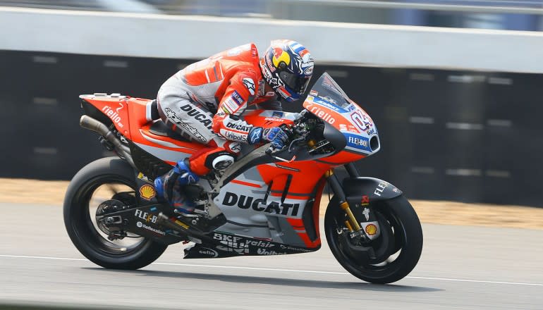 Andrea Dovizioso, Ducati Team. Photo by: Gold and Goose / LAT Images