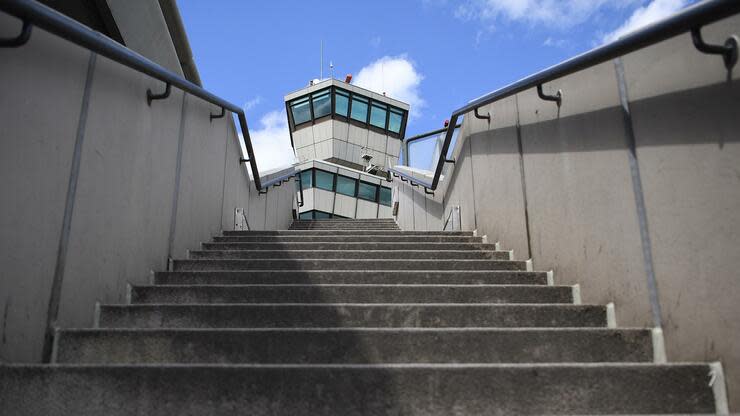 Das Ende von Tegel ist besiegelt: Der Flughafen soll nun Mitte Juni vom Netz gehen. Foto: dpa