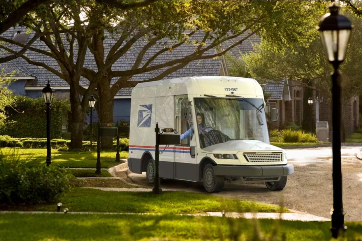 The new electric US Postal Service truck.