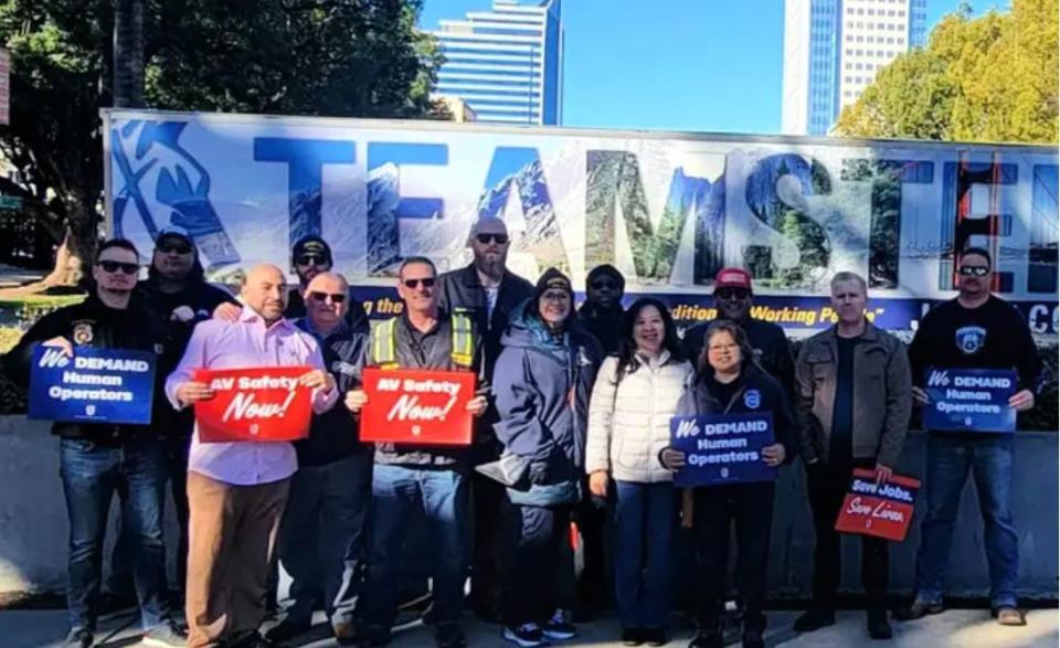A Teamsters protest in California encouraging passage of a Senate bill to ban heavy-duty autonomous trucking. The bill passed but Gov. Gavin Newsom vetoed it. The Teamsters planned another anti-autonomy rally on Friday in Los Angeles. (Photo: International Brotherhood of Teamsters.)