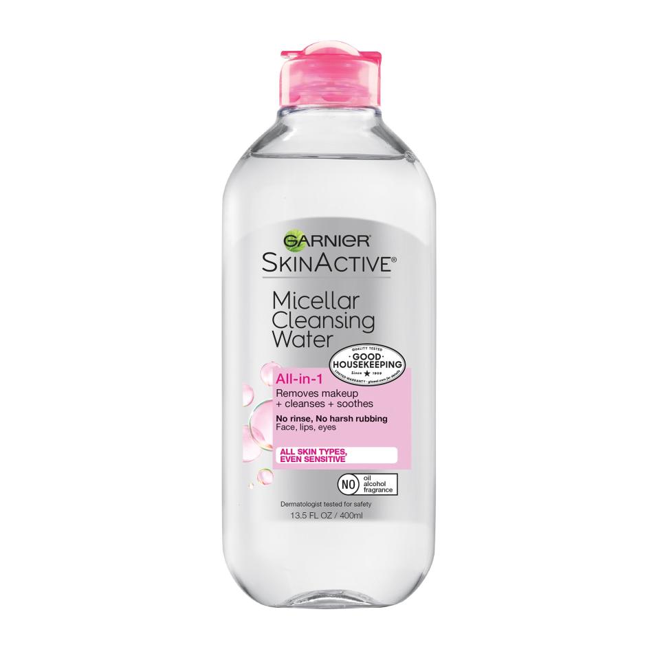 <strong>Garnier SkinActive Micellar Cleansing Water</strong>