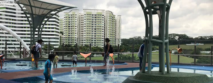 Waterplay area at the Waterway Point outdoor playground. (Photo: Mummy and Daddy Daycare)