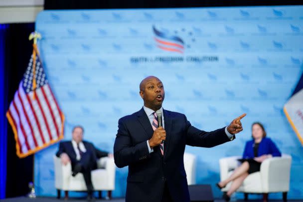 PHOTO: Senator Tim Scott (R-SC) speaks at the Iowa Faith & Freedom Coalition Spring Kick-off in West Des Moines, Iowa, April 22, 2023. (Eduardo Munoz/Reuters)