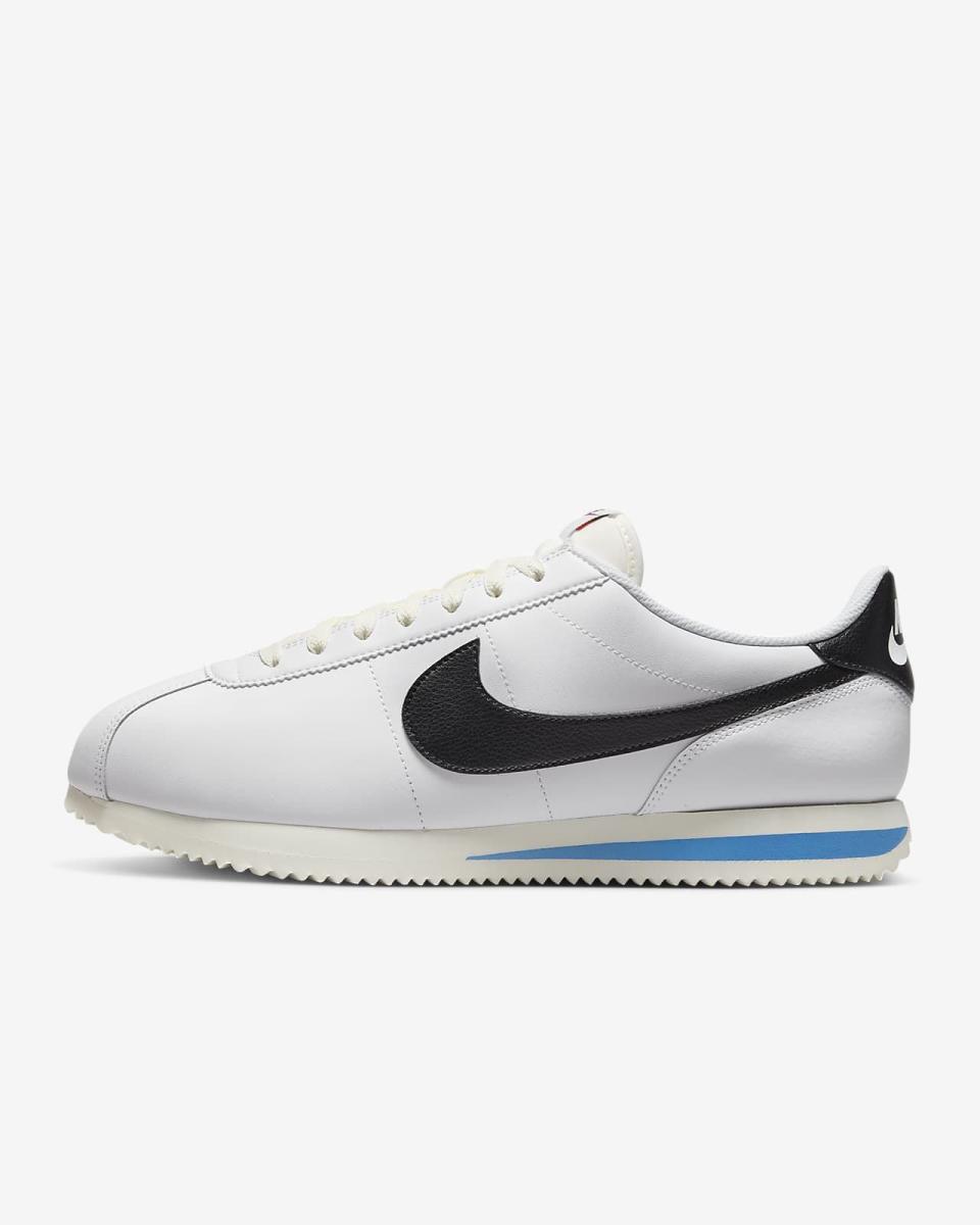 <p><a href="https://go.redirectingat.com?id=74968X1596630&url=https%3A%2F%2Fwww.nike.com%2Ft%2Fcortez-mens-shoes-SxhPXX&sref=https%3A%2F%2Fwww.esquire.com%2Flifestyle%2Fa60755641%2Fnike-cortez-forest-gump-release%2F" rel="nofollow noopener" target="_blank" data-ylk="slk:Shop Now;elm:context_link;itc:0;sec:content-canvas" class="link ">Shop Now</a></p><p>Nike Cortez</p><p>nike.com</p><p>$90.00</p>