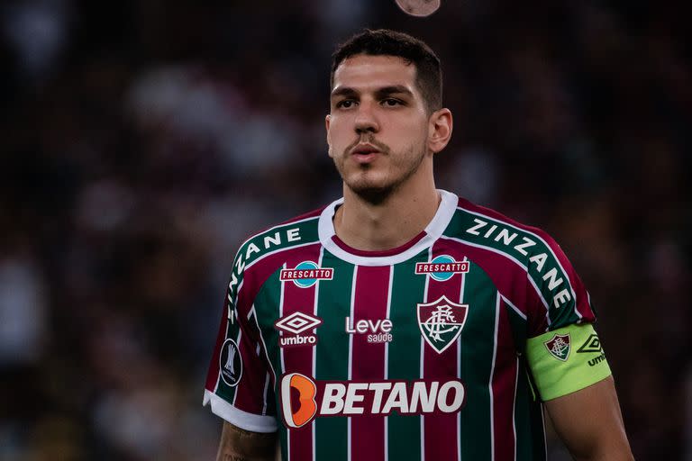 Nino,  capitán y figura de Fluminense, sufrió una dolencia en una de sus rodillas a pocas semanas de la definición de la Copa Libertadores ante Boca