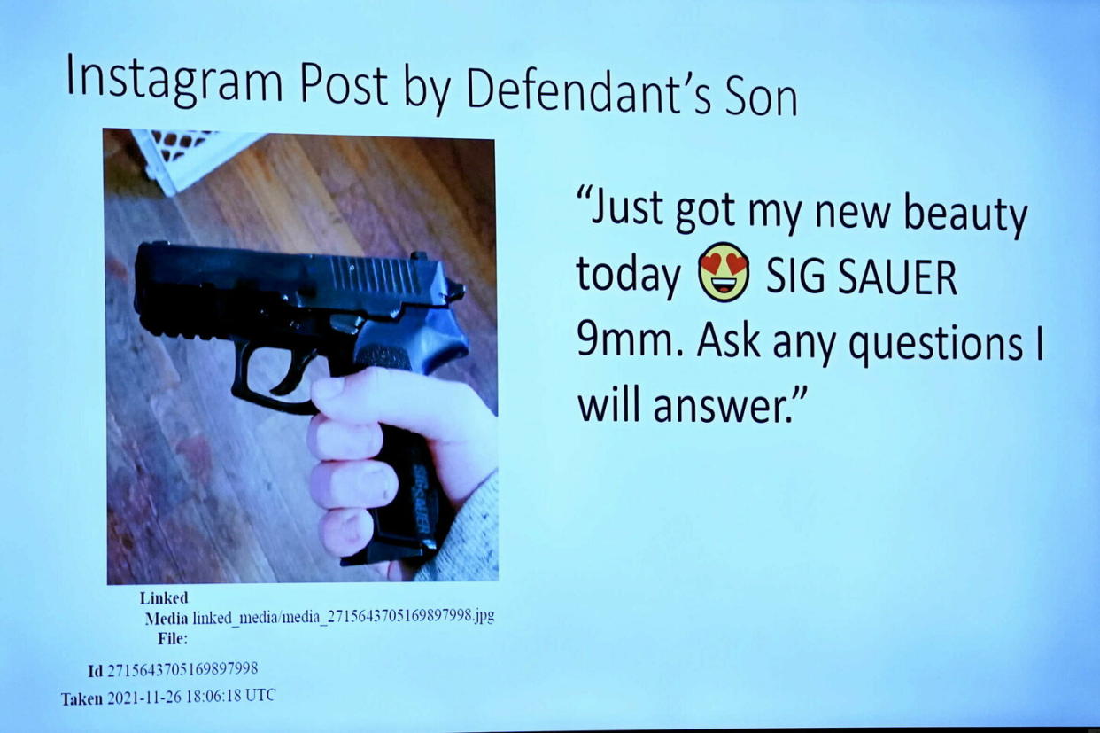 Un post Instagram d'Ethan Crumbley diffusé au tribunal.    - Credit:Mandi Wright/AP/SIPA 