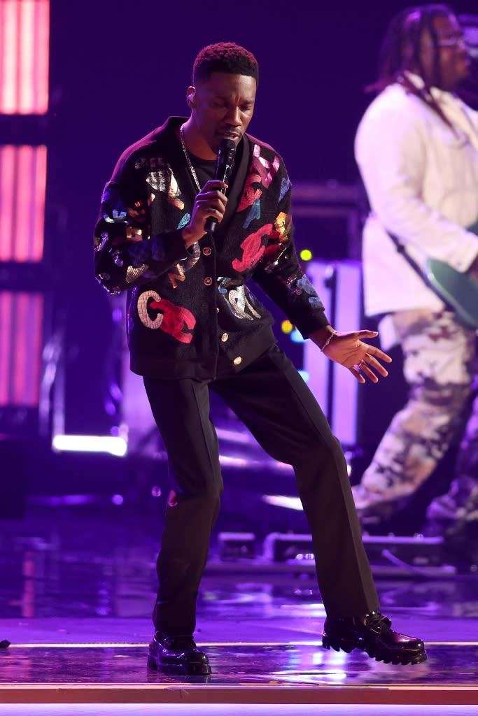 Giveon performs “Peaches” with Justin Bieber and Daniel Caesar at the 64th annual Grammy Awards at the MGM Grand Garden Arena in Las Vegas on April 3, 2022. - Credit: Christopher Polk for Variety