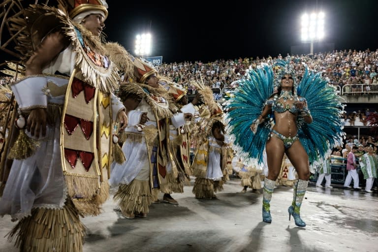 Revellers of Mangueira samba school perform during the second night of the carnival parade at Sambadrome in Rio de Janeiro, Brazil, on February 9, 2016