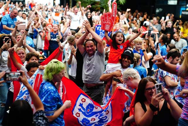 Fans watch Australia v England