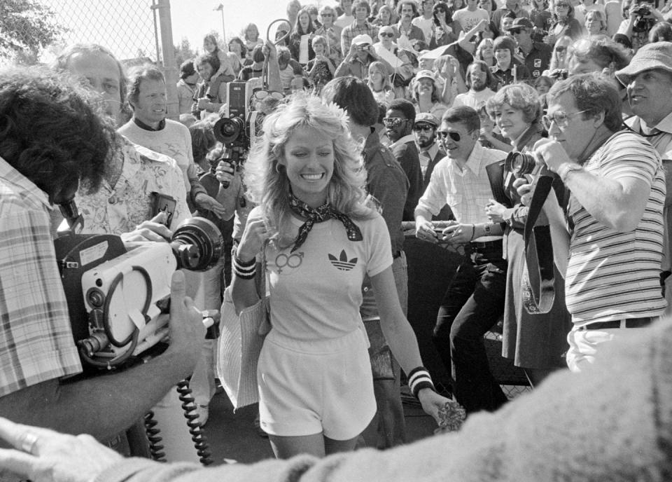 1977: Miss All-American