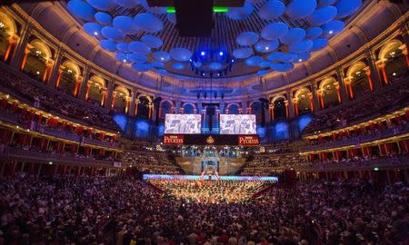 The BBC Symphony Orchestra performs at the last night of the BBC Proms festival of classical music at the Royal Albert Hall in London, Britain September 12, 2015. REUTERS/Neil Hall