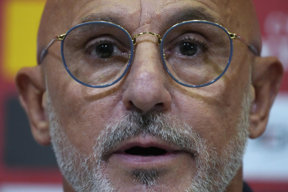 Spain's national soccer coach Luis de la Fuente speaks during a press conference where he will announce the squad for the upcoming international Euro 2024 qualifying matches, in Las Rozas, Spain, Friday, Sept. 1, 2023. (AP Photo/Paul White)