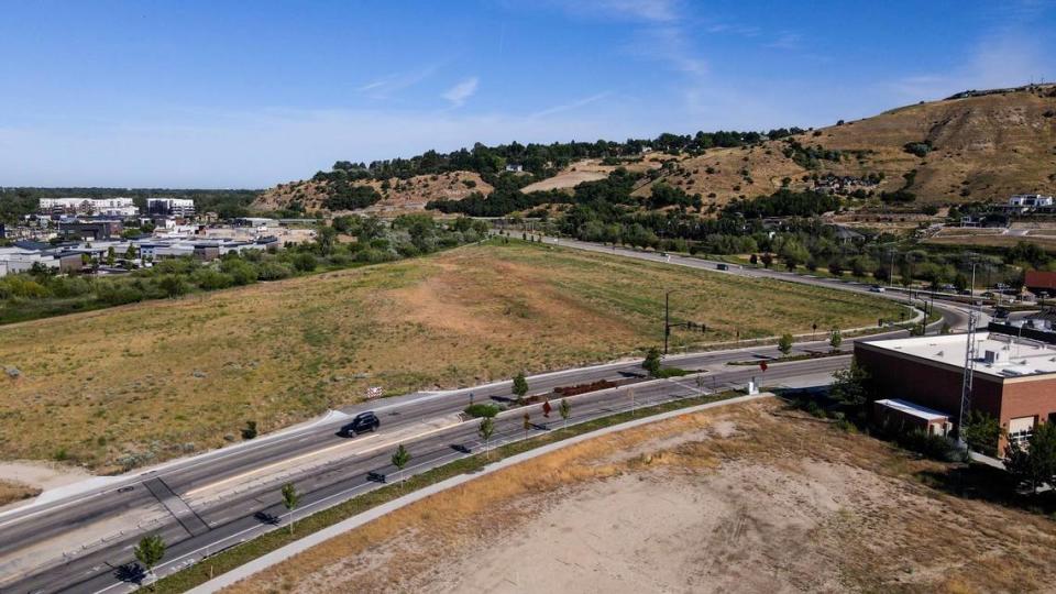 The grocery store was planned for the corner of Parkcenter Boulevard and Warm Springs Avenue, west of the firehouse, as shown in this aerial view looking northwest.