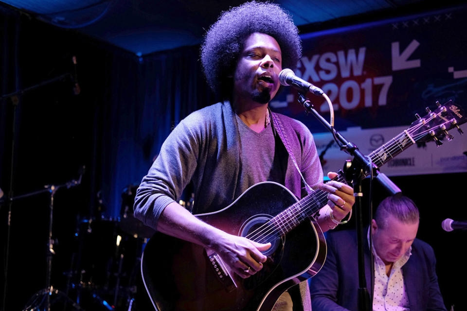 Alex Cuba