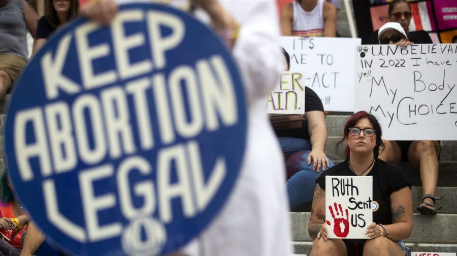 Abortion rights measure in Florida reaches signature threshold for 2024