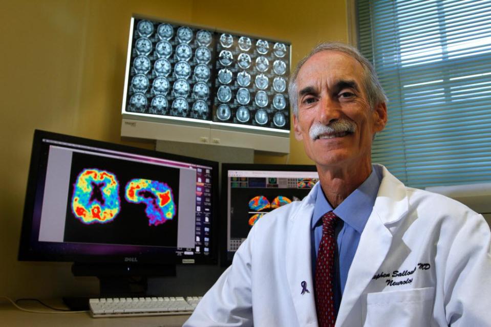 Dr. Stephen P. Salloway, Brown University professor of neurology and psychiatry, is stepping down as head of the Memory and Aging Program at Butler Hospital.
