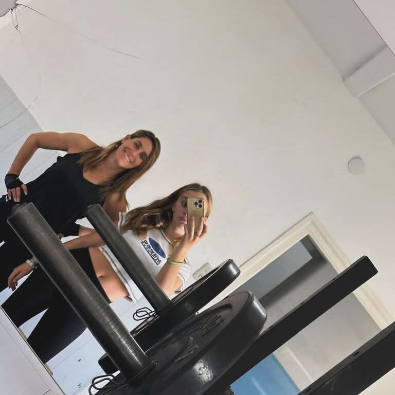 Soledad y Antonia, juntas en el gimnasio