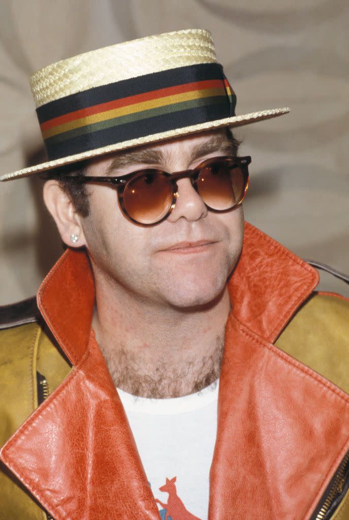 portrait d'elton john dans les années 80