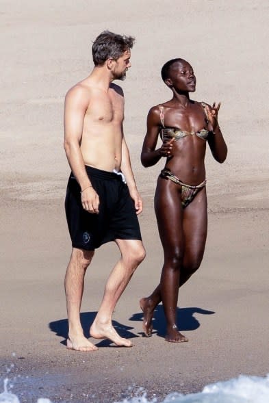 Lupita Nyong’o and Joshua Jackson bask in the Mexican sun while celebrating her 41st birthday.