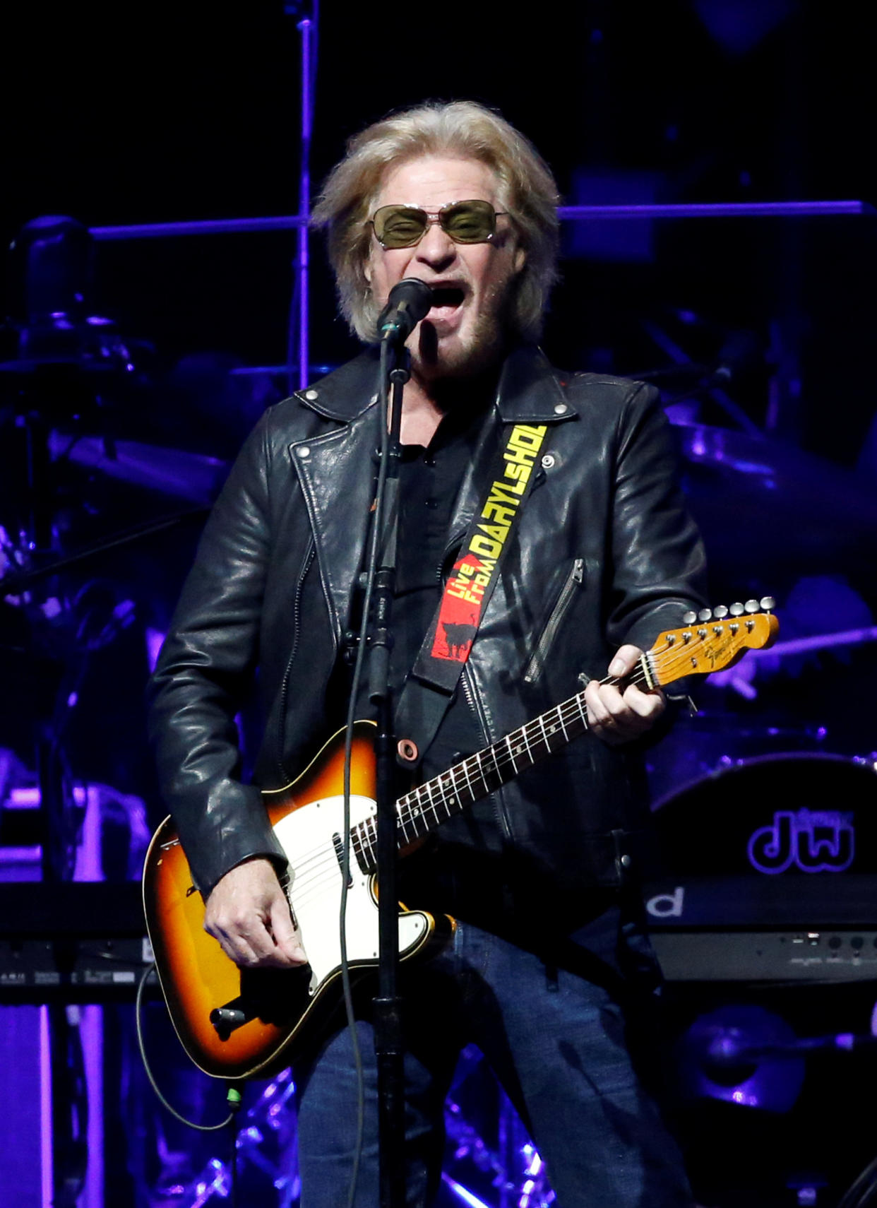 Daryl Hall performs at the Staples Center in Los Angeles in 2017. (Photo: Reuters/Mario Anzuoni)