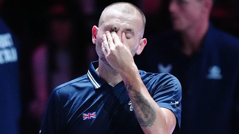 Dan Evans reacts after his loss to Denis Shapovalov